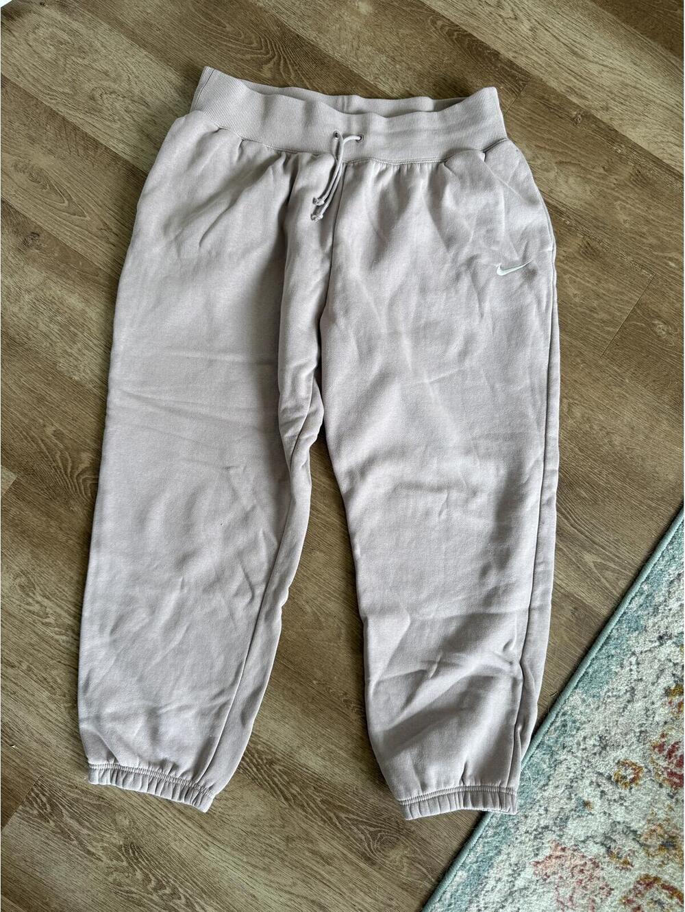 Nike Fleece Sweatpants in Light purple/pink/beige XL